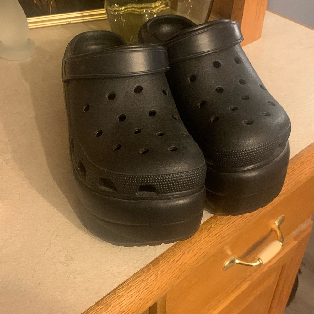 Black Plaform clogs/ platform crocs Dollskill